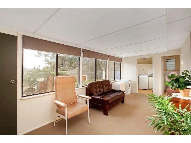 4 Barker Close, Camden South NSW 2570