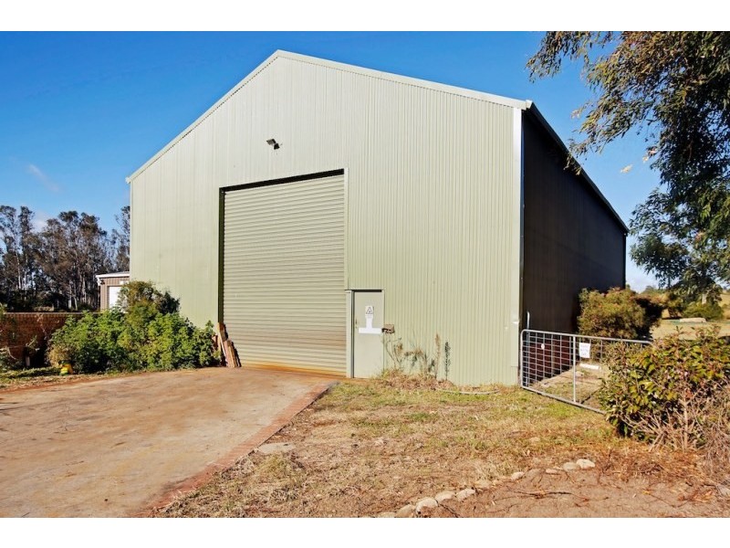 50 Monks Lane, Mount Hunter NSW 2570