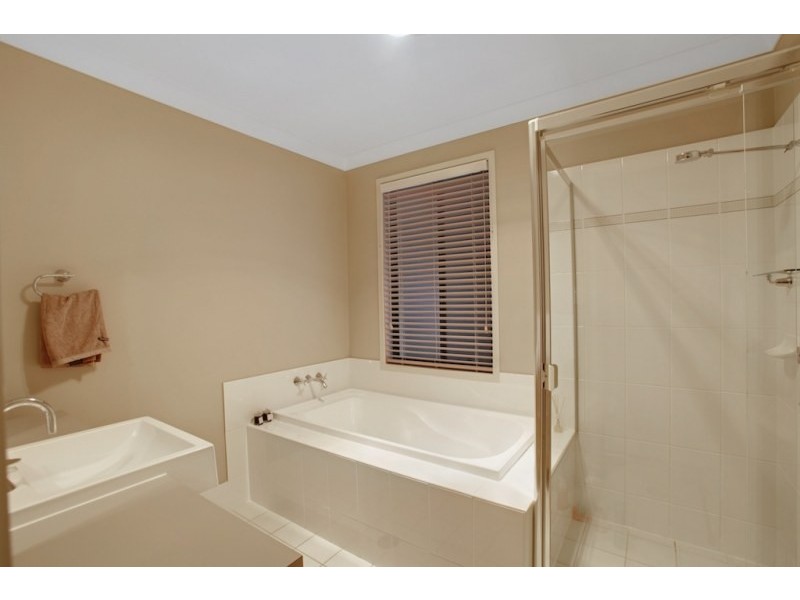 19 Folkes Street, Elderslie NSW 2570