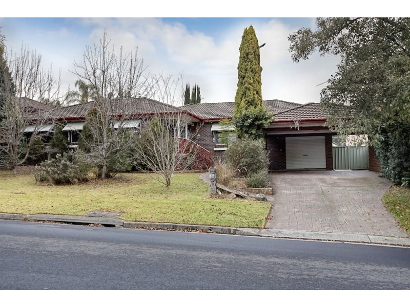 6 Cashmere Drive, Elderslie NSW 2570