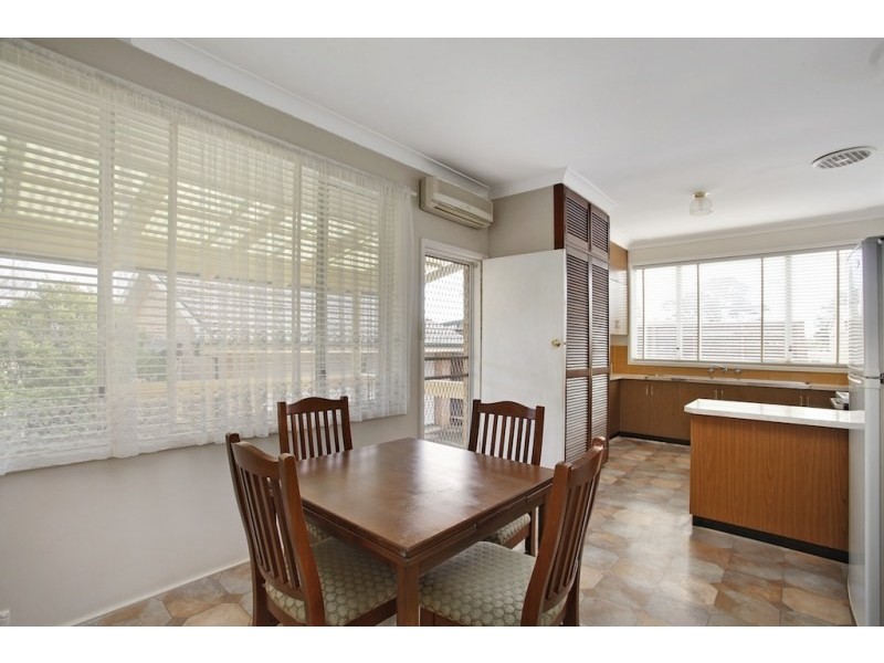 1 Starr Close, Camden South NSW 2570