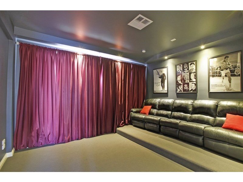 7 Breynia Court, Mount Annan NSW 2567