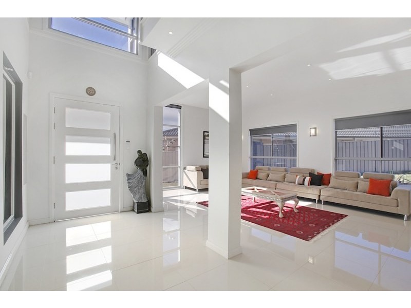 7 Breynia Court, Mount Annan NSW 2567