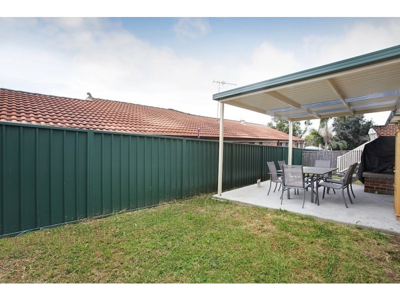 1/4 Packenham Place, Mount Annan NSW 2567