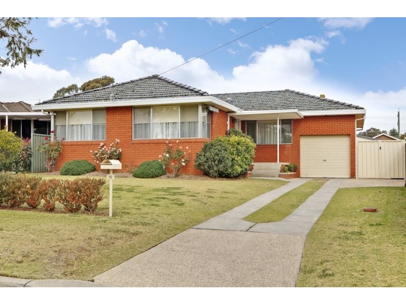 10 Dobroyd Avenue, Camden NSW 2570