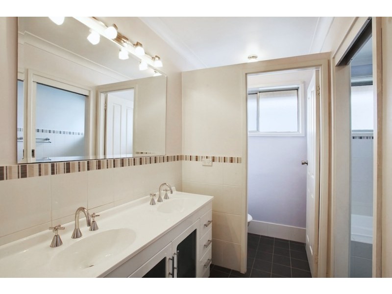 10 Dobroyd Avenue, Camden NSW 2570