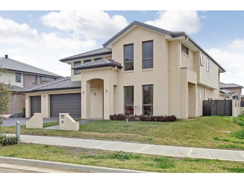 13 Perkins Drive, Oran Park NSW 2570