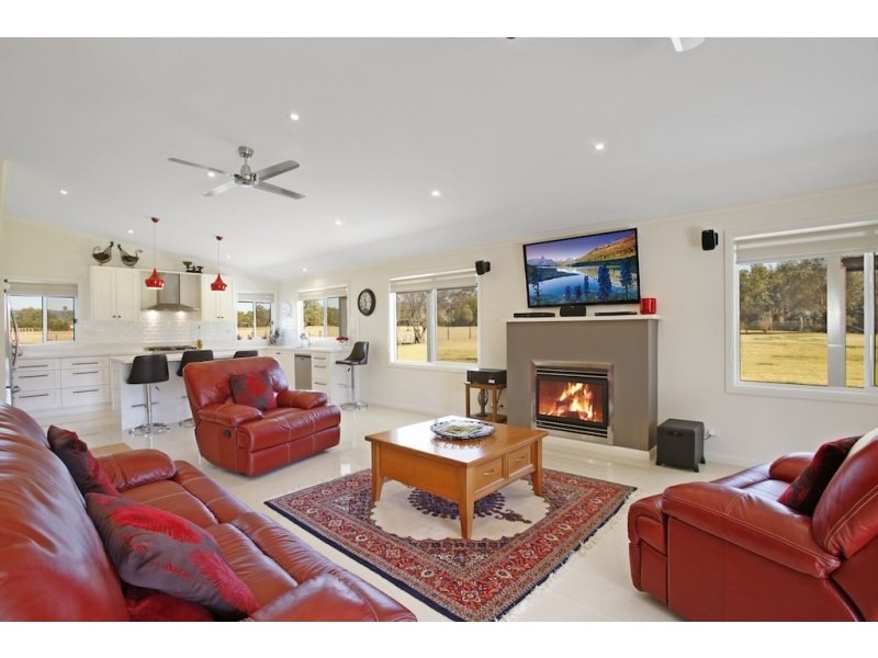 25 Clyde Place, Brownlow Hill NSW 2570