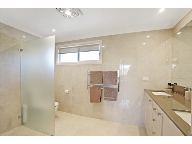 25 Clyde Place, Brownlow Hill NSW 2570