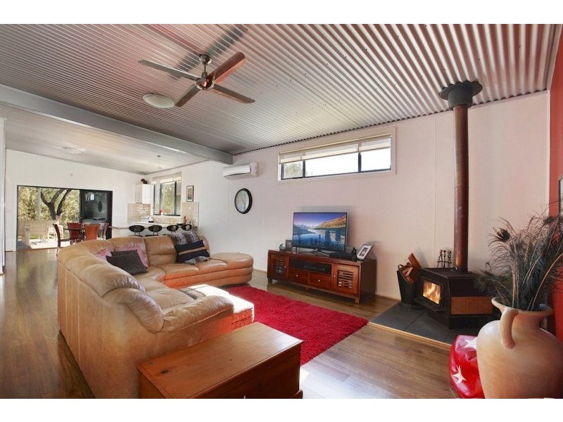 25 Clyde Place, Brownlow Hill NSW 2570