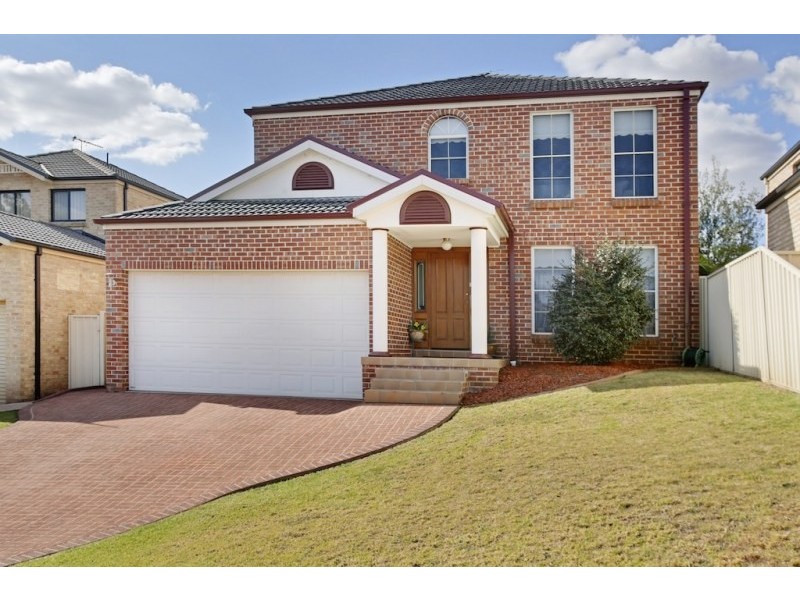 10 Tea Tree Place, Mount Annan NSW 2567