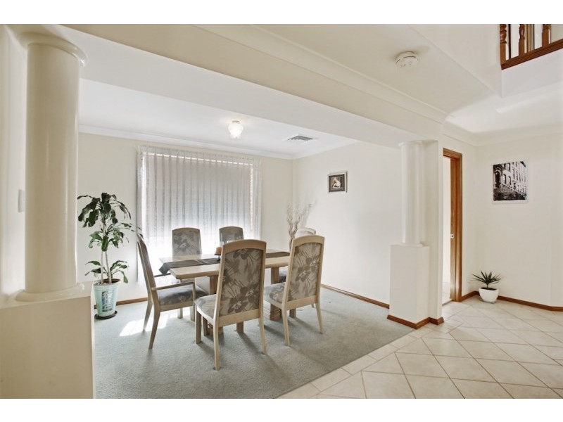 10 Tea Tree Place, Mount Annan NSW 2567