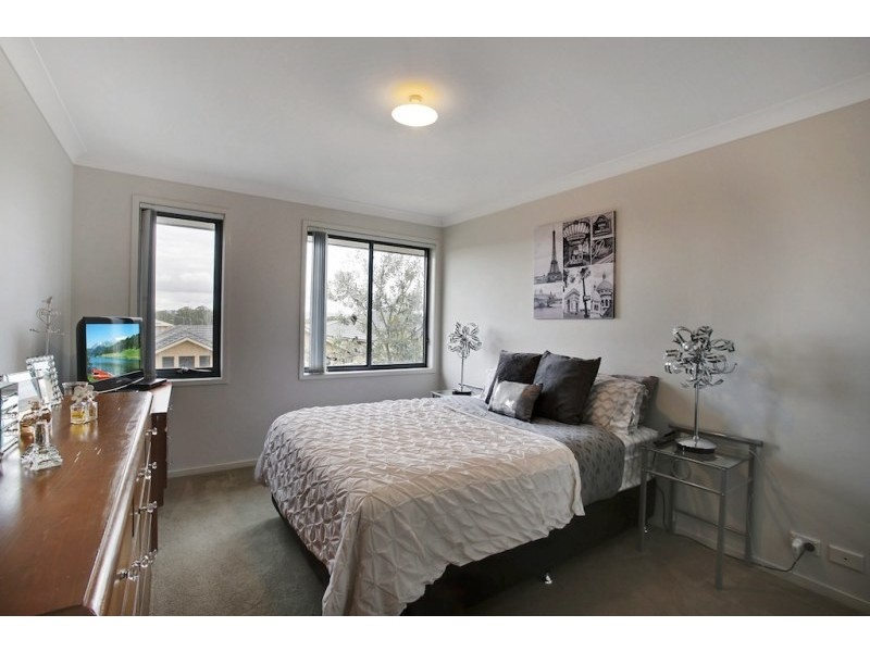 25 Minorca Circuit, Spring Farm NSW 2570