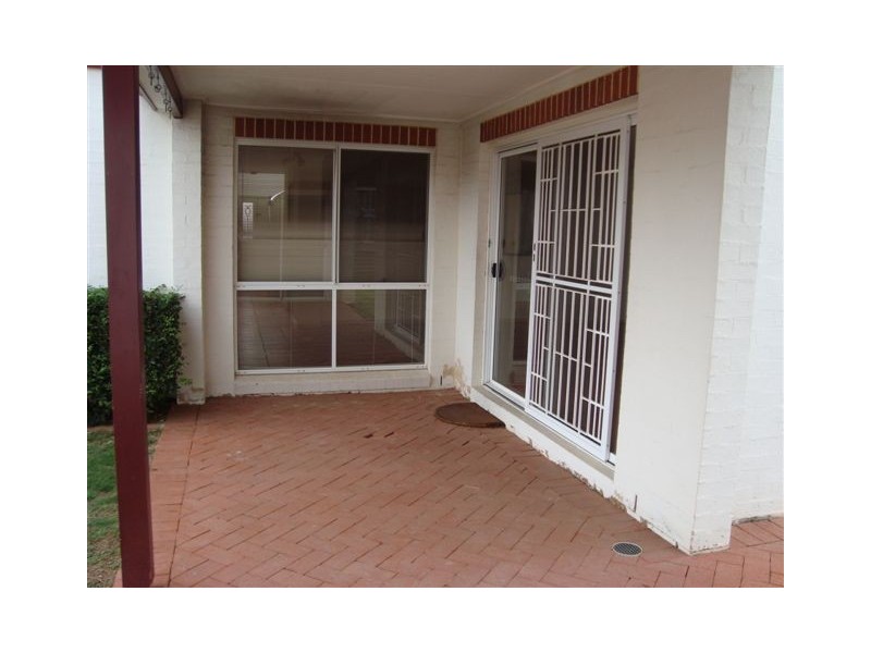 6 Nardoo Way, Mount Annan NSW 2567