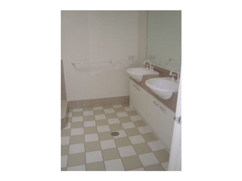 6 Nardoo Way, Mount Annan NSW 2567