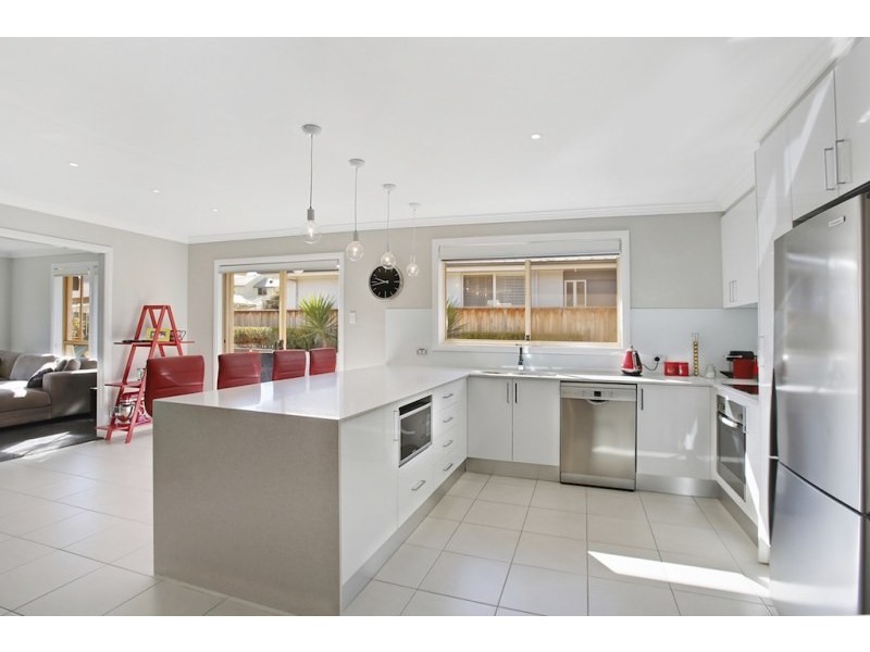 7 Condron Circuit, Elderslie NSW 2570