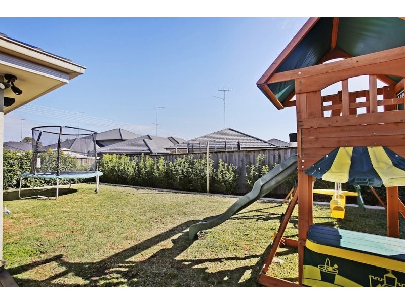 7 Condron Circuit, Elderslie NSW 2570