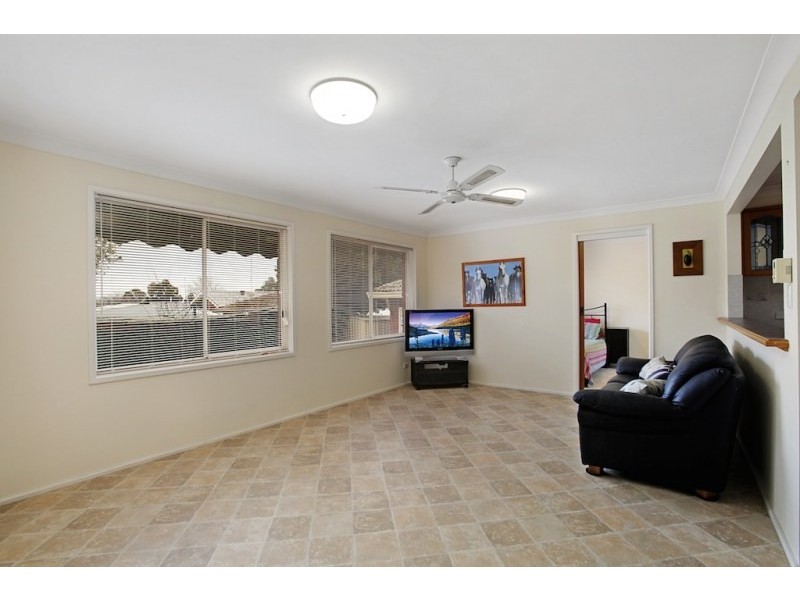 18 Cruikshank Avenue, Elderslie NSW 2570