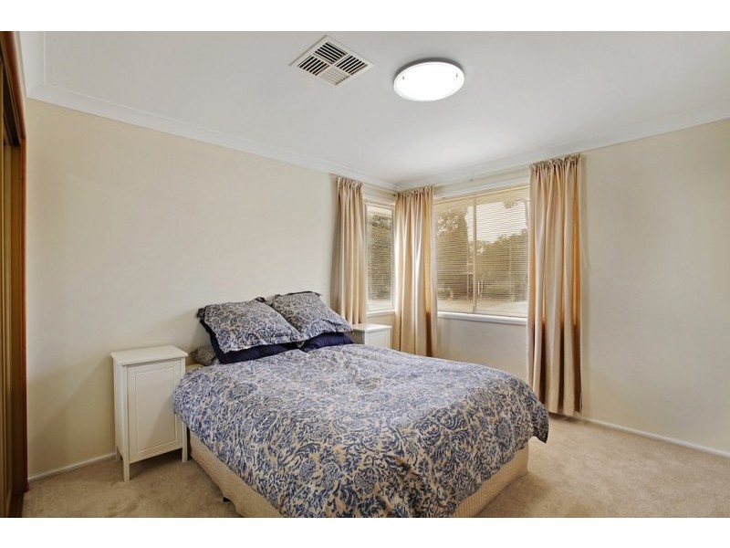18 Cruikshank Avenue, Elderslie NSW 2570