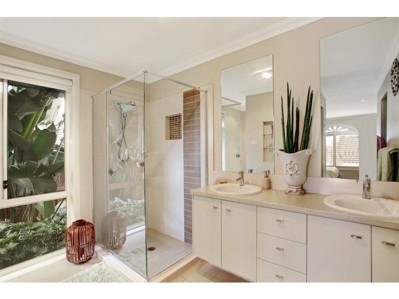 24 McMahon Parade, Camden Park NSW 2570