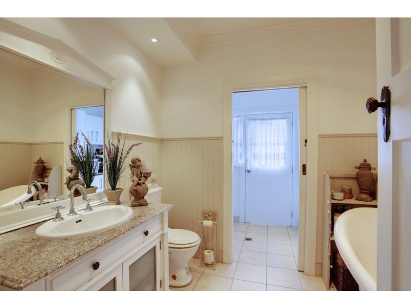 24 Chellaston Street, Camden NSW 2570