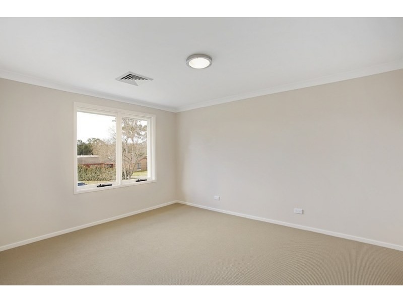1 Wheeler Avenue, Camden South NSW 2570