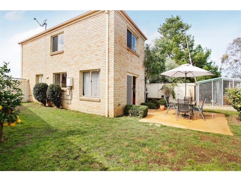 10 Buna Place, Mount Annan NSW 2567