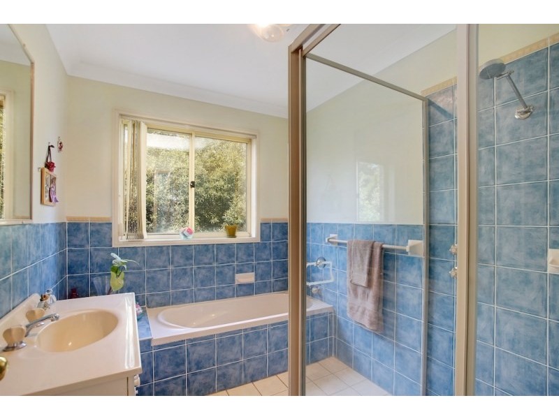 10 Buna Place, Mount Annan NSW 2567