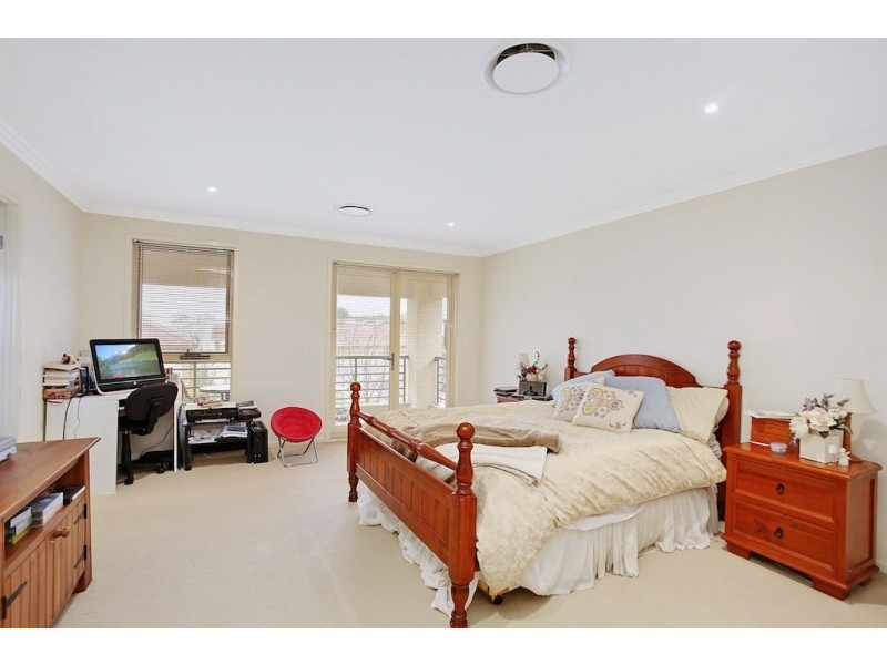 10 Thorn Avenue, Harrington Park NSW 2567