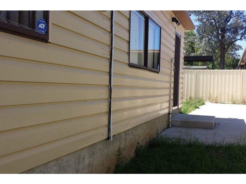 43a Guise Road, Bradbury NSW 2560