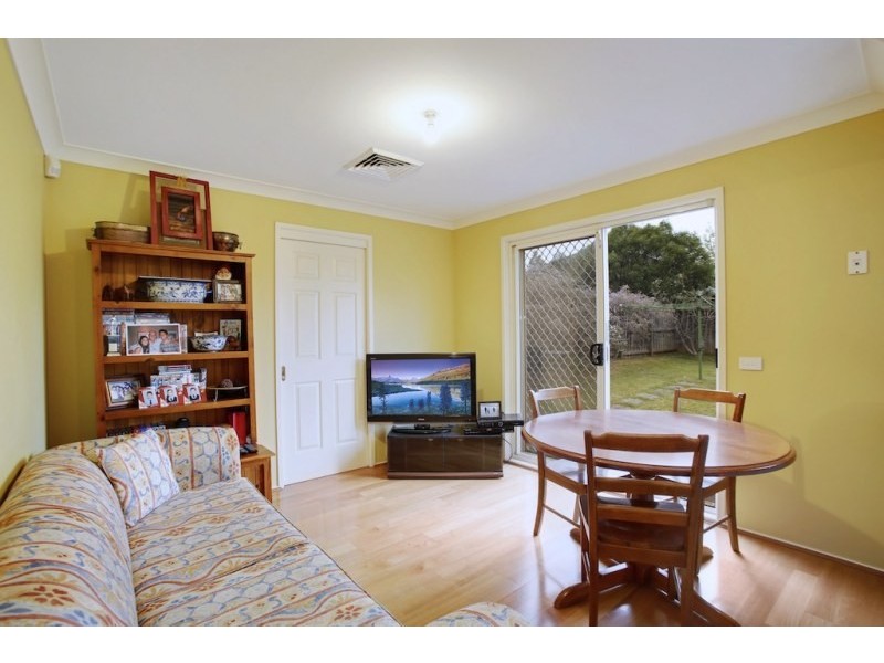 6 Plowman Road, Currans Hill NSW 2567