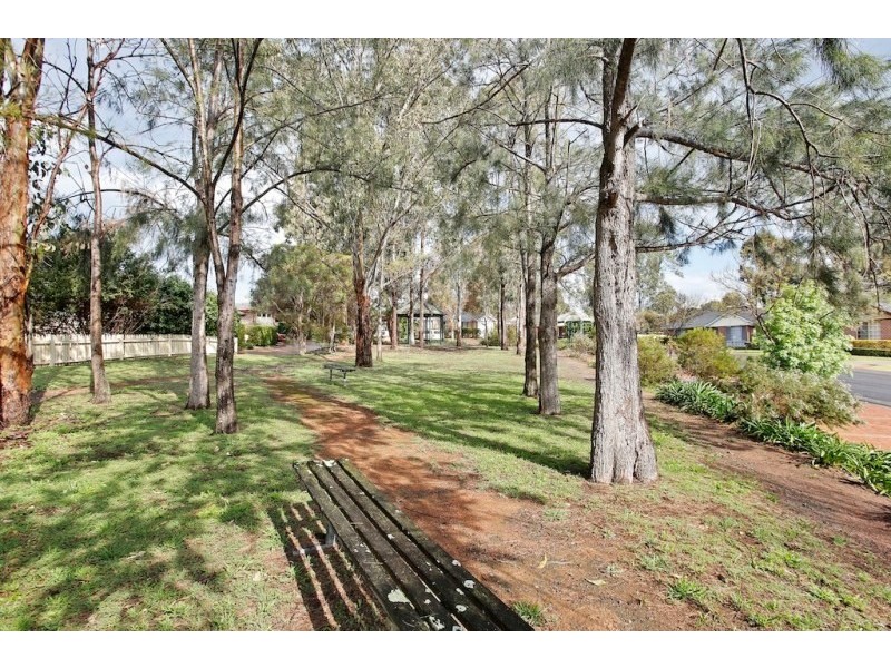 4 Waratah Court, Narellan Vale NSW 2567