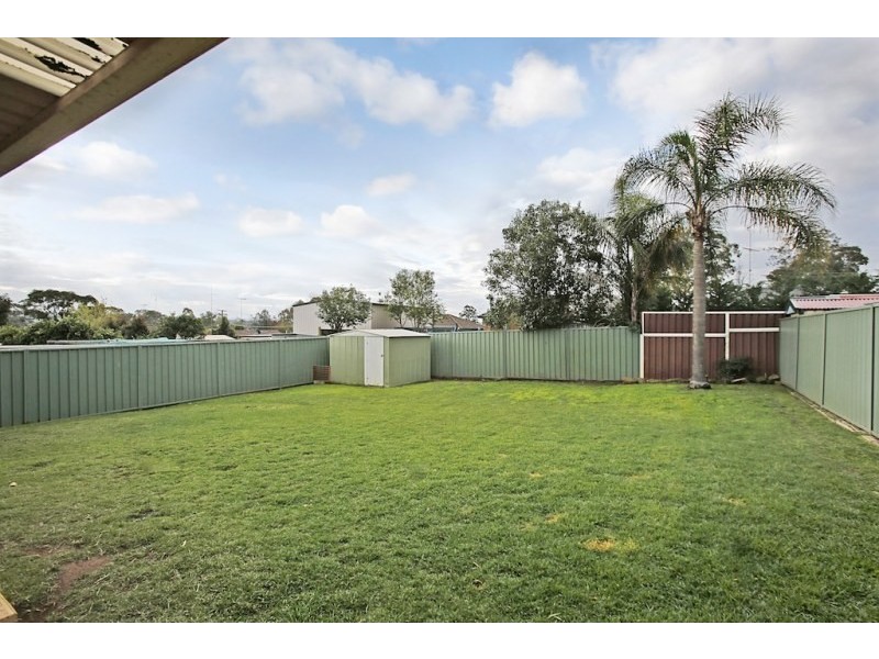 13 Starr Close, Camden NSW 2570