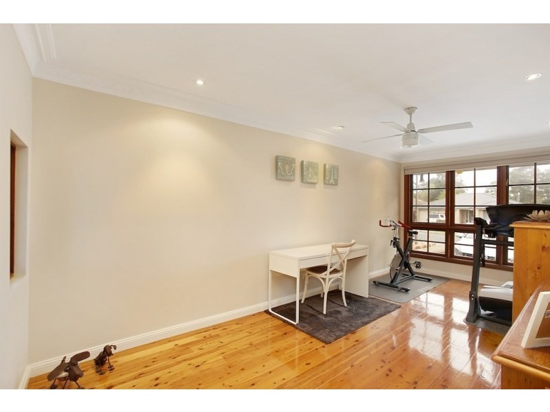 13 Starr Close, Camden NSW 2570