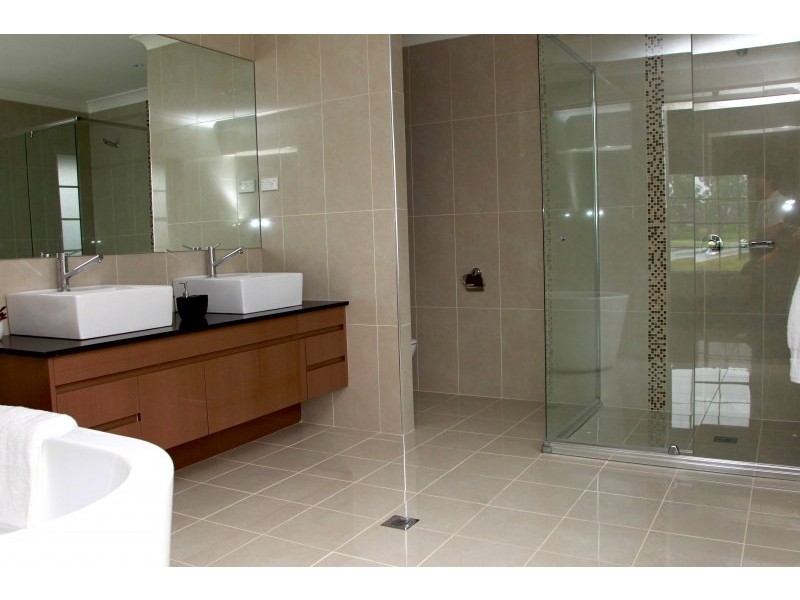 1 Woodgrove Avenue, Harrington Park NSW 2567