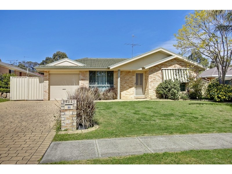 38 Currans Hill Drive, Currans Hill NSW 2567