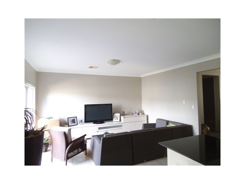 2 Gilbert Street, Elderslie NSW 2570