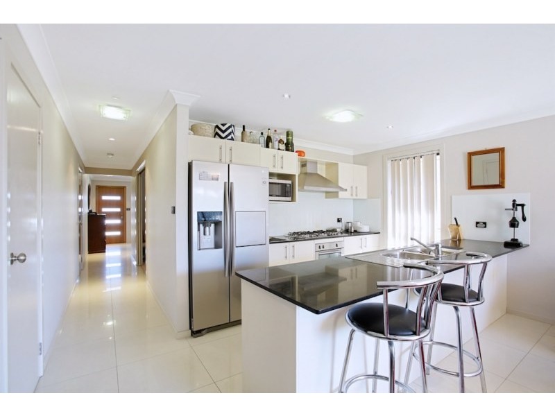 10 Dorset Street, Spring Farm NSW 2570