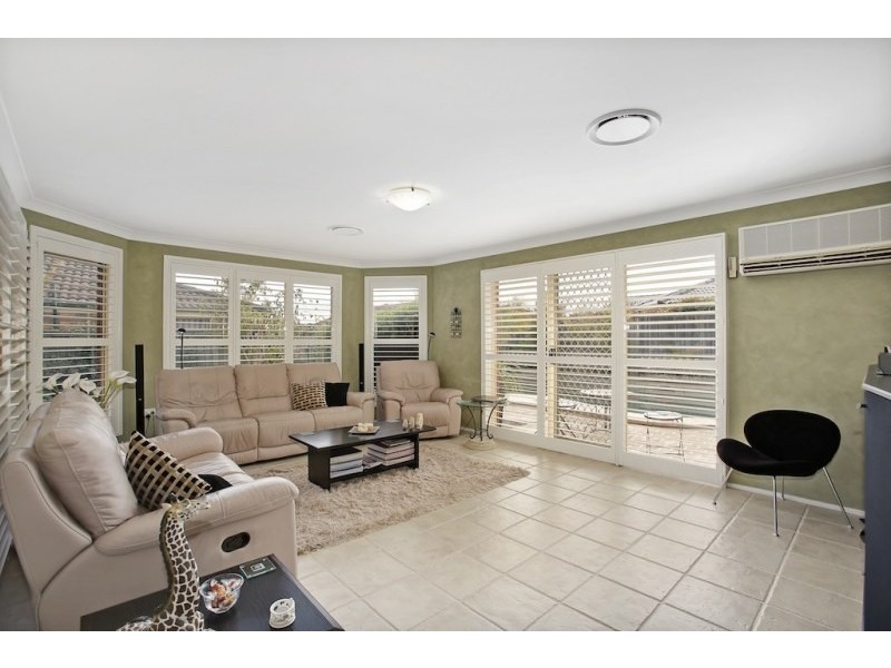 34 Holdsworth Drive, Narellan Vale NSW 2567