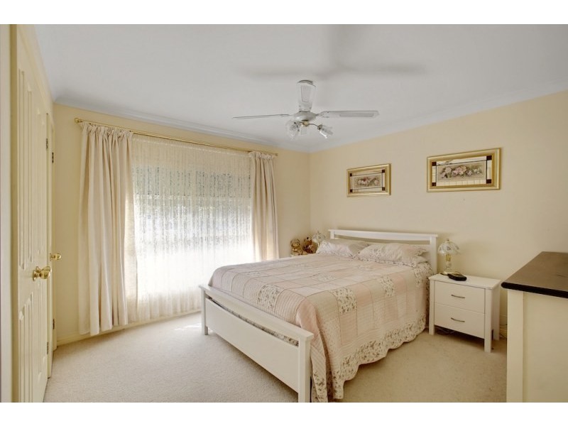 13 Holdsworth Drive, Narellan Vale NSW 2567