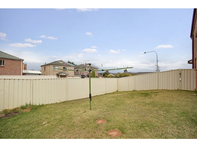 4 Buna Close, Mount Annan NSW 2567
