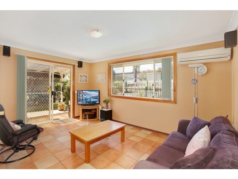 17 Ridgeview Place, Narellan NSW 2567