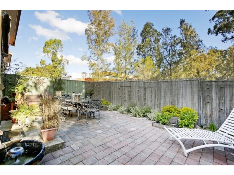 4/271 Old Hume Highway, Camden South NSW 2570