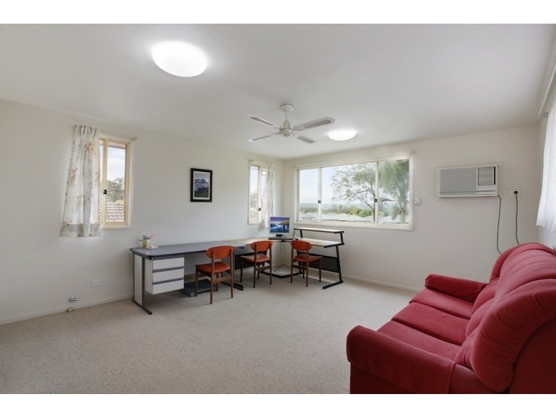 11 Wentworth Drive, Camden South NSW 2570