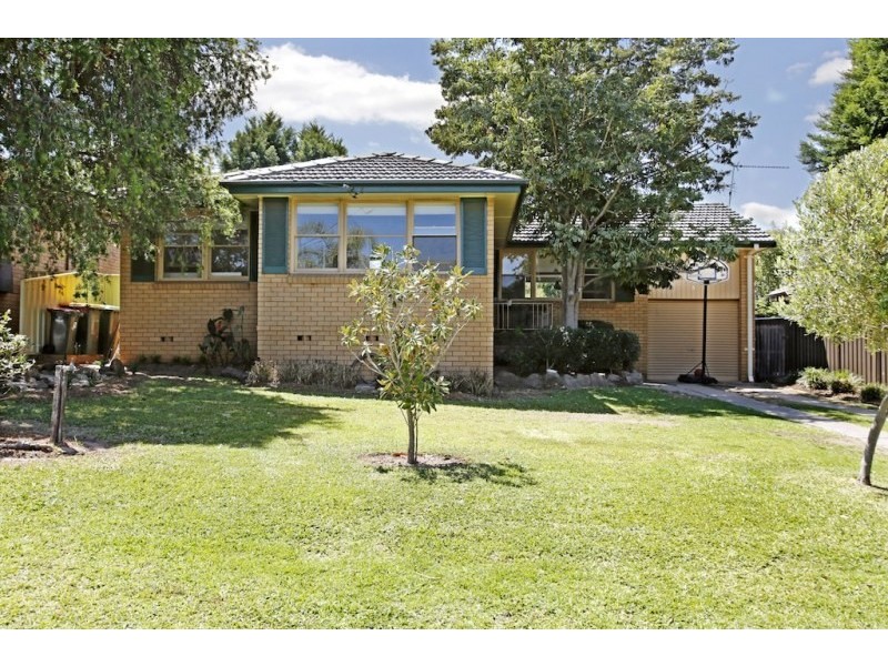 6 Wentworth Drive, Camden South NSW 2570