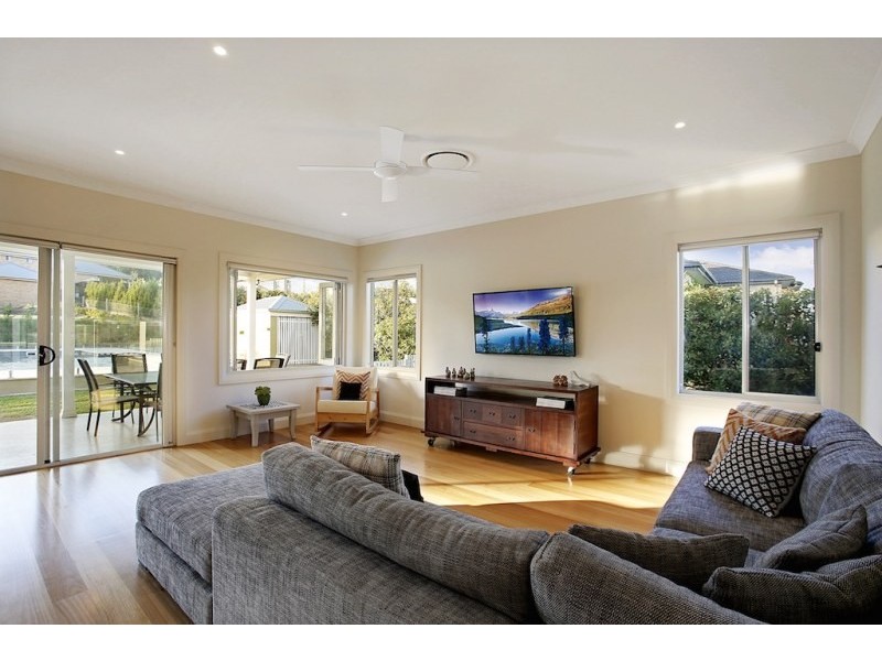 8  Yewens Circuit, Grasmere NSW 2570