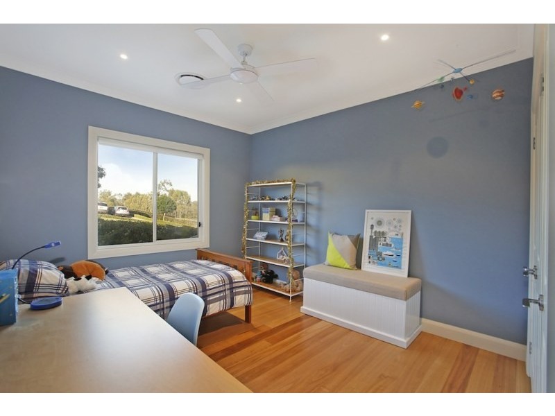 8  Yewens Circuit, Grasmere NSW 2570
