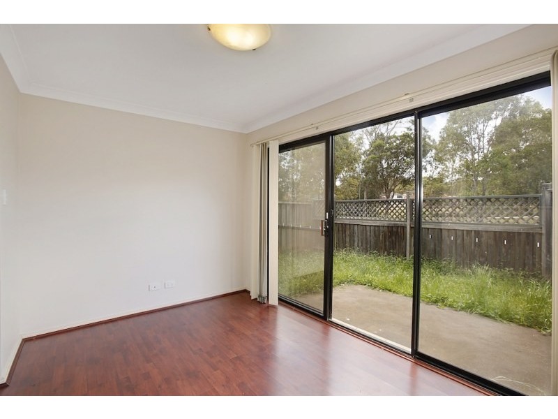 8/92-98 Glenfield Drive, Currans Hill NSW 2567