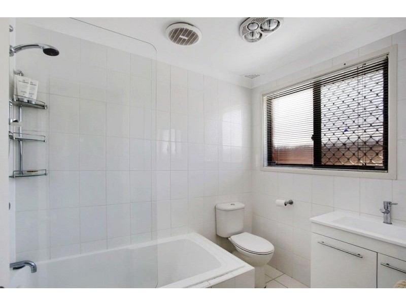 77 Hurricane Drive, Raby NSW 2566