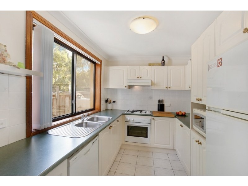 7 Reserve Circuit, Currans Hill NSW 2567